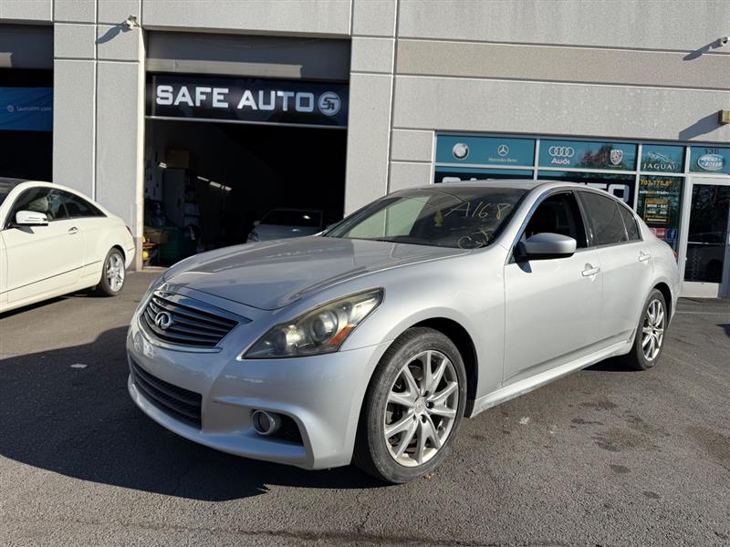 2011 INFINITI G37 SEDAN x