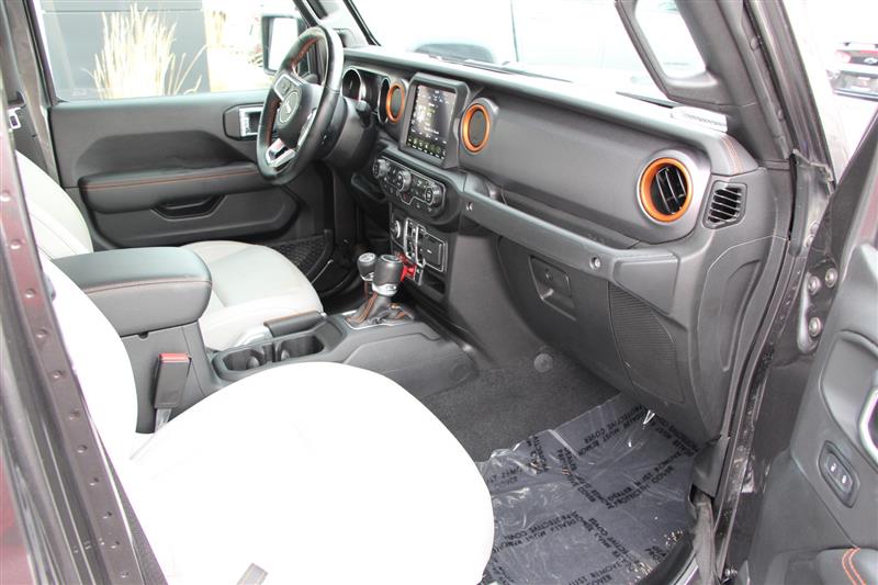 2021 Jeep Gladiator Mojave photo 10