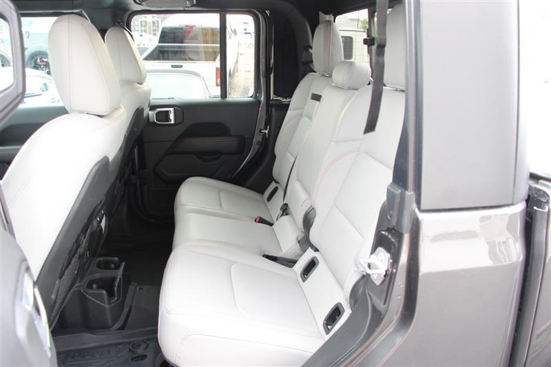 2021 Jeep Gladiator Mojave photo 18