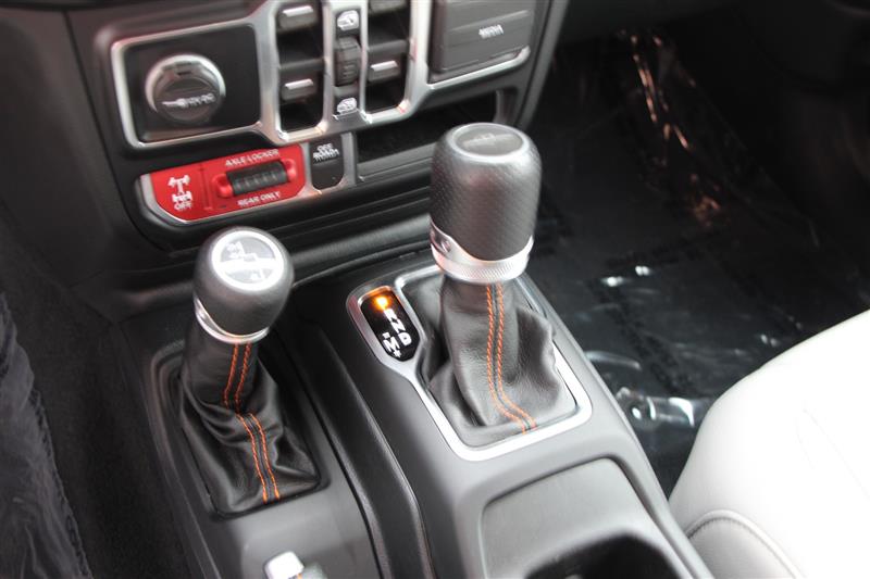 2021 Jeep Gladiator Mojave photo 27