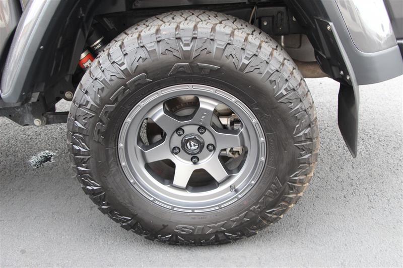 2021 Jeep Gladiator Mojave photo 36