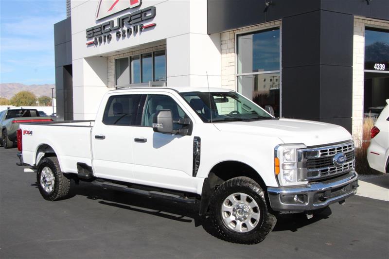 2023 FORD SUPER DUTY F-350 SRW XLT