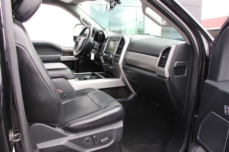 2019 Ford F-350 Lariat photo 9