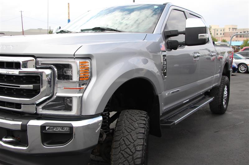 2020 Ford F-350 Lariat photo 40