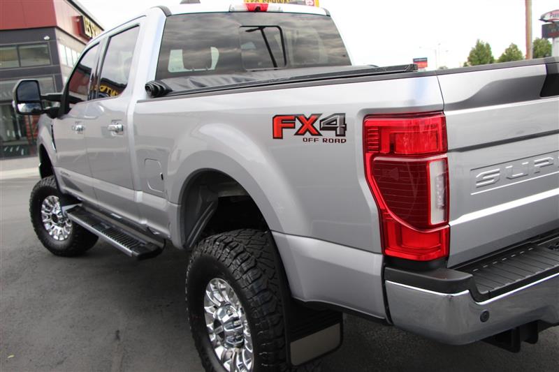 2020 Ford F-350 Lariat photo 41