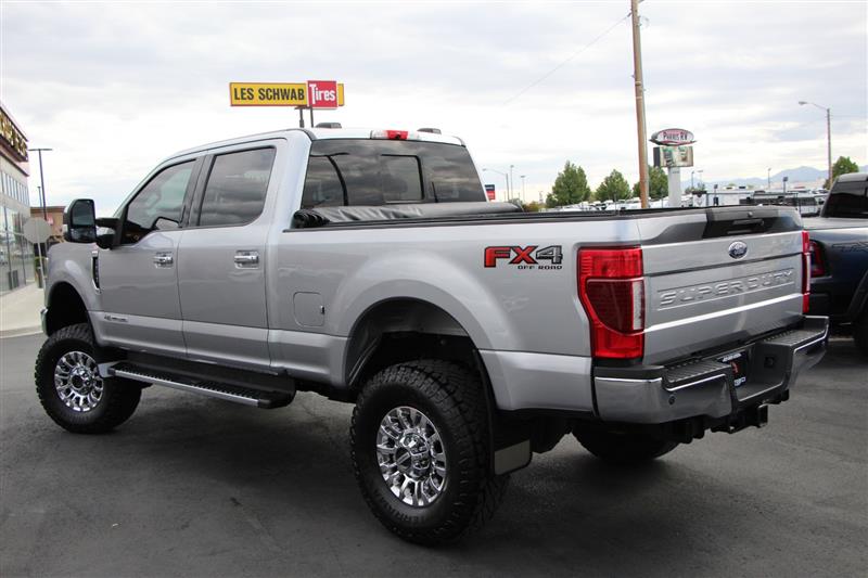 2020 Ford F-350 Lariat photo 6
