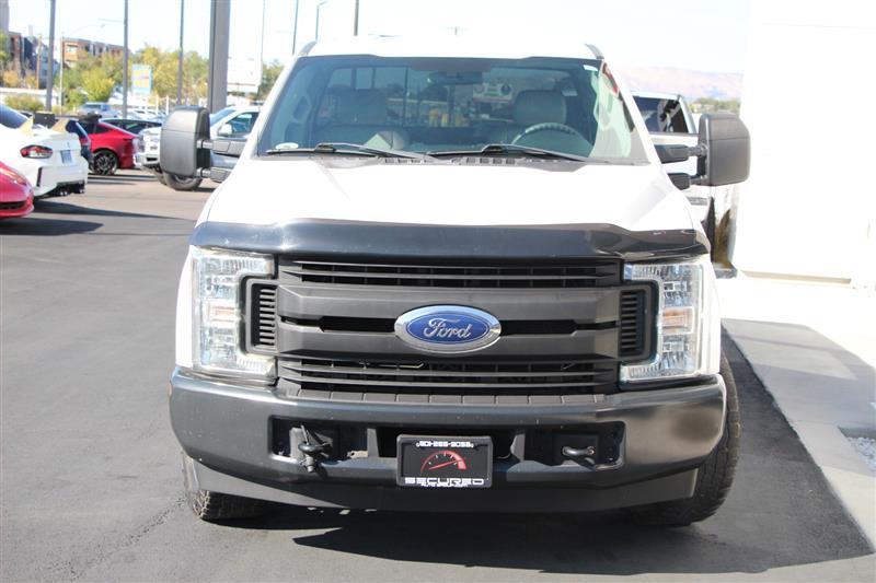 2017 Ford F-250 XL photo 2