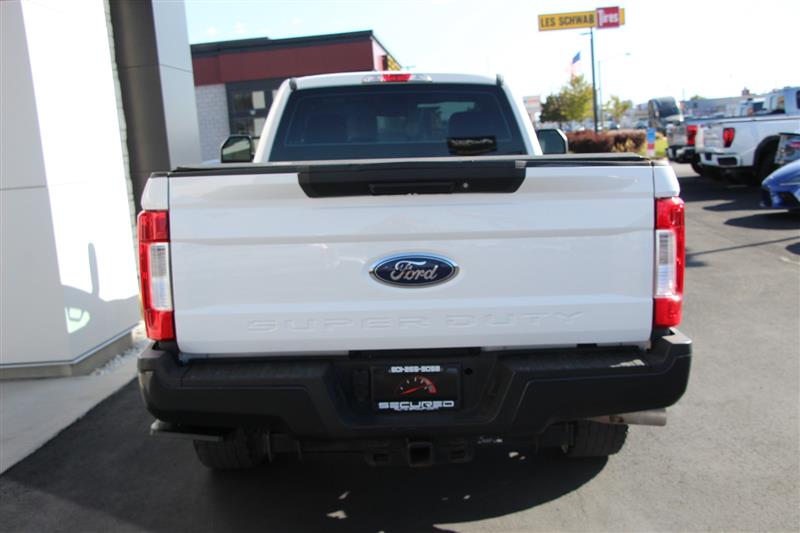 2017 Ford F-250 XL photo 5