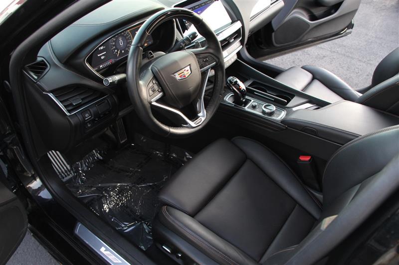 2024 Cadillac CT5 V photo 18