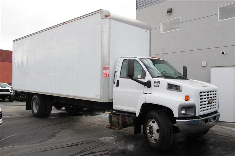 2005 CHEVROLET C6500 BOX TRUCK