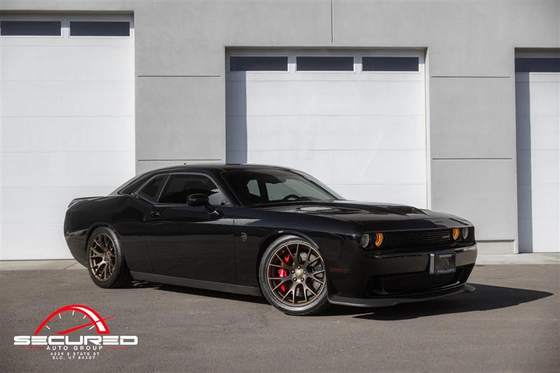 2016 DODGE CHALLENGER SRT HELLCAT