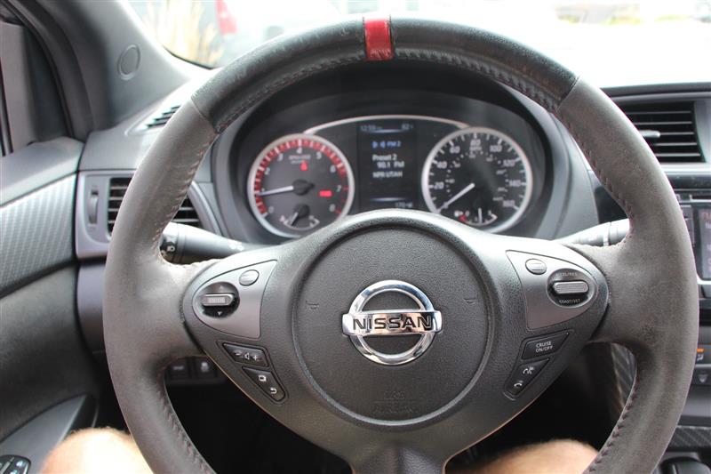 2017 Nissan Sentra Nismo photo 13