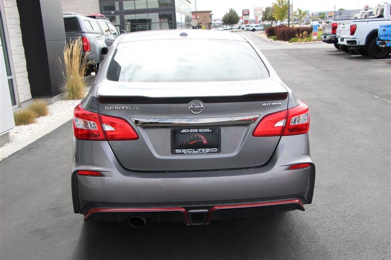 2017 Nissan Sentra Nismo photo 5