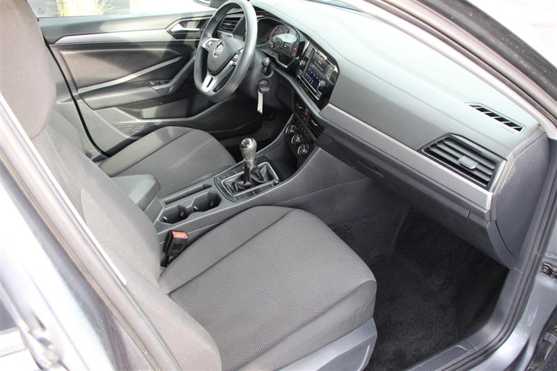 2021 Volkswagen Jetta S R-Line photo 11