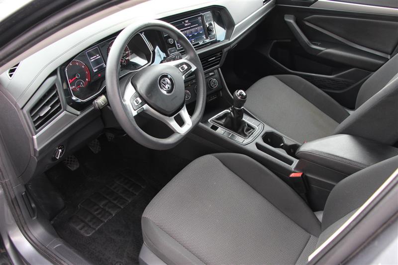 2021 Volkswagen Jetta S R-Line photo 17