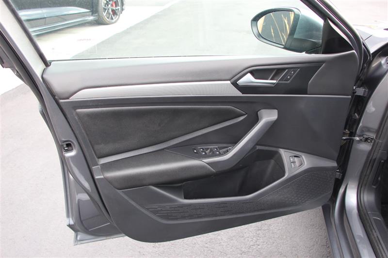 2021 Volkswagen Jetta S R-Line photo 20