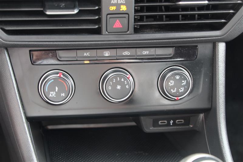 2021 Volkswagen Jetta S R-Line photo 28