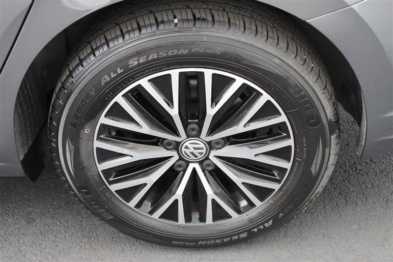 2021 Volkswagen Jetta S R-Line photo 40