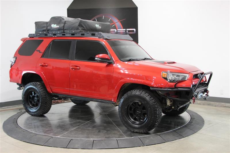 2019 TOYOTA 4RUNNER TRD Off Road Premium