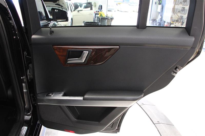 2012 Mercedes Benz GLK 350 4MATIC photo 17
