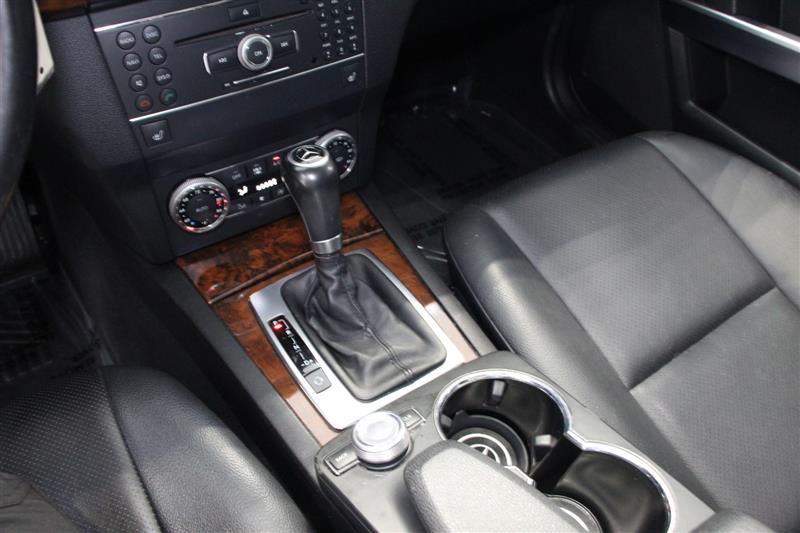 2012 Mercedes Benz GLK 350 4MATIC photo 28
