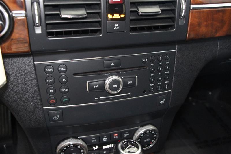 2012 Mercedes Benz GLK 350 4MATIC photo 32