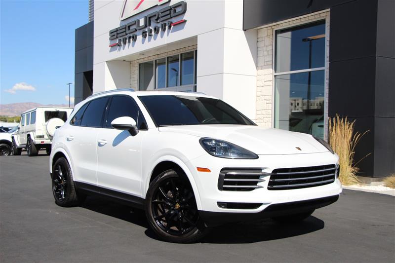 2020 Porsche Cayenne photo 44