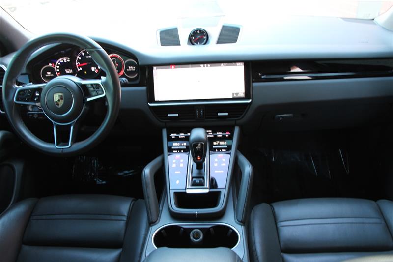 2020 Porsche Cayenne photo 22