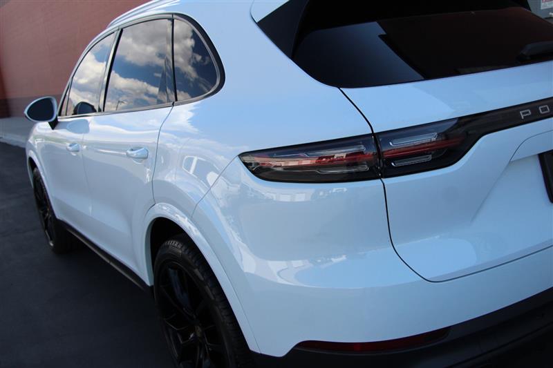 2020 Porsche Cayenne photo 42