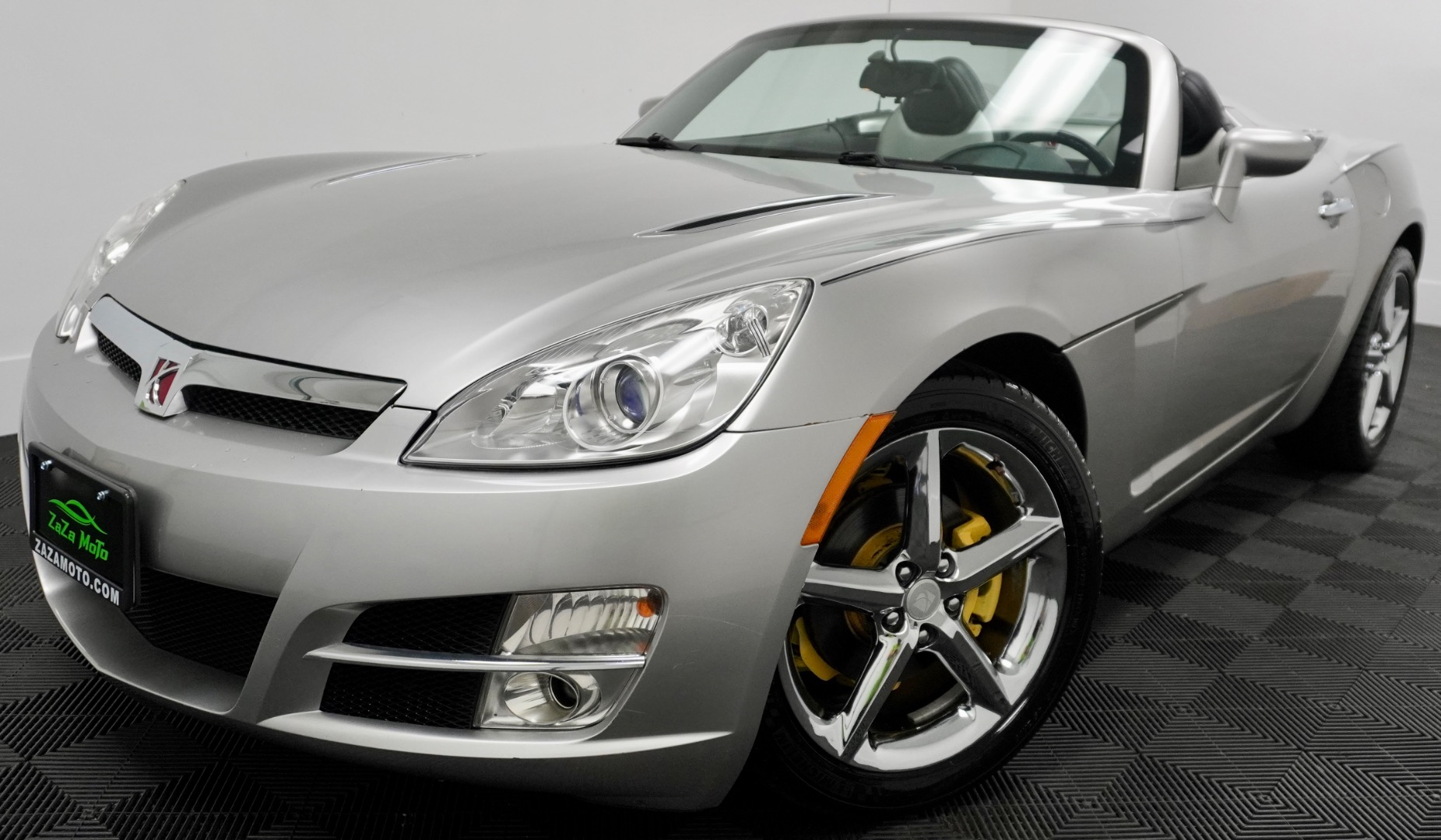 2007 Saturn Sky Base