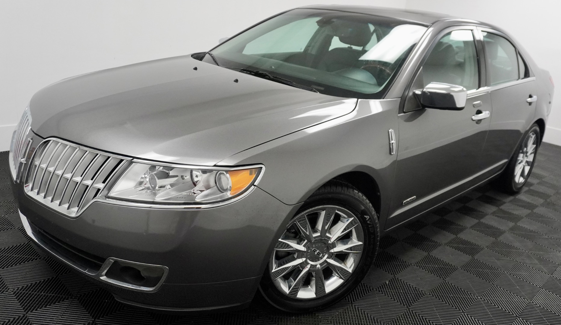 2012 Lincoln MKZ Hybrid Reserve photo 3