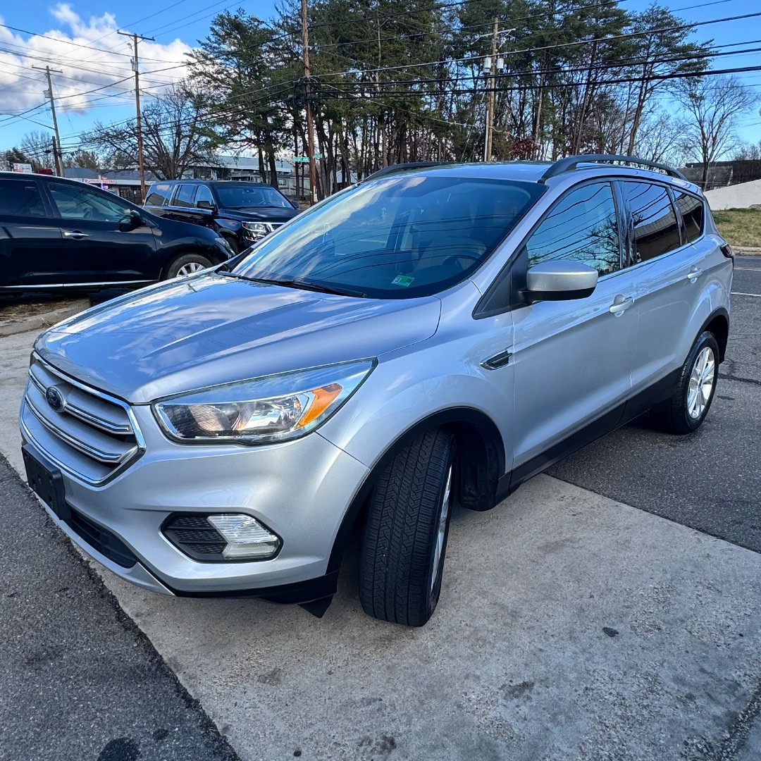 2018 Ford Escape Base's photo
