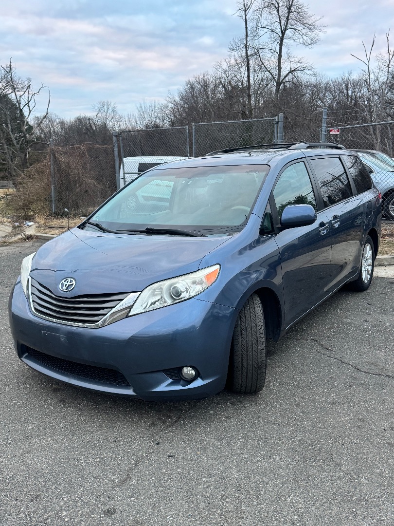 2014 Toyota Sienna Limited