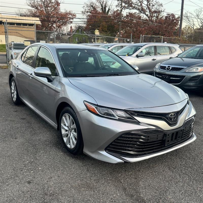 2018 TOYOTA CAMRY LE/SE/XLE/L