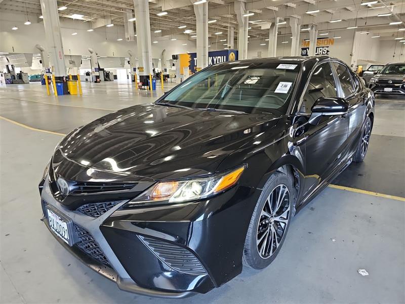 2018 TOYOTA CAMRY LE/SE/XLE/L