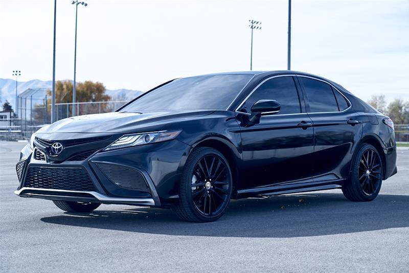 2022 TOYOTA CAMRY XSE
