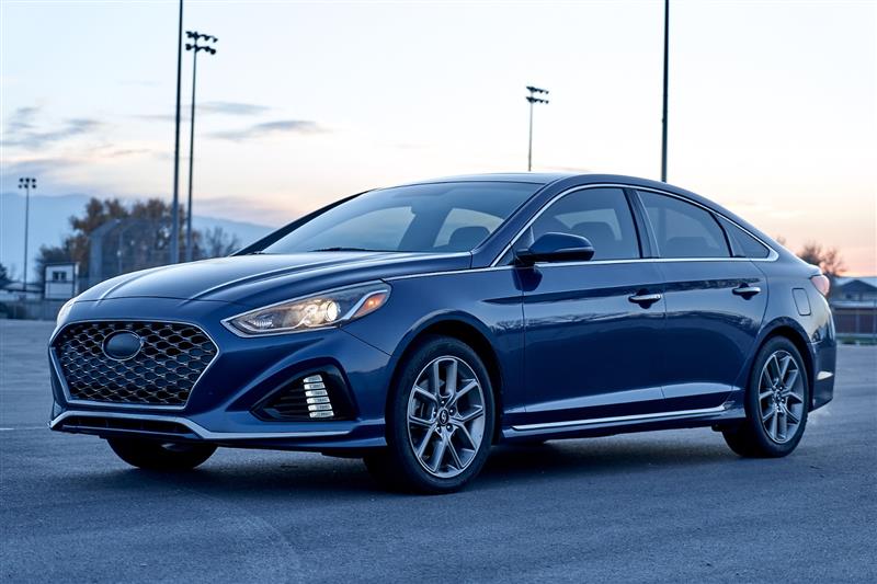 2018 HYUNDAI SONATA SPORT