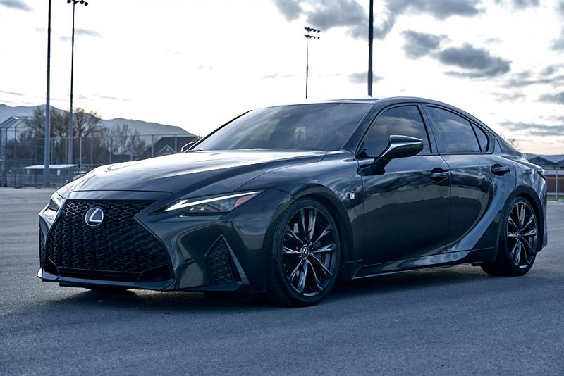 2021 Lexus IS 350 F SPORT's photo
