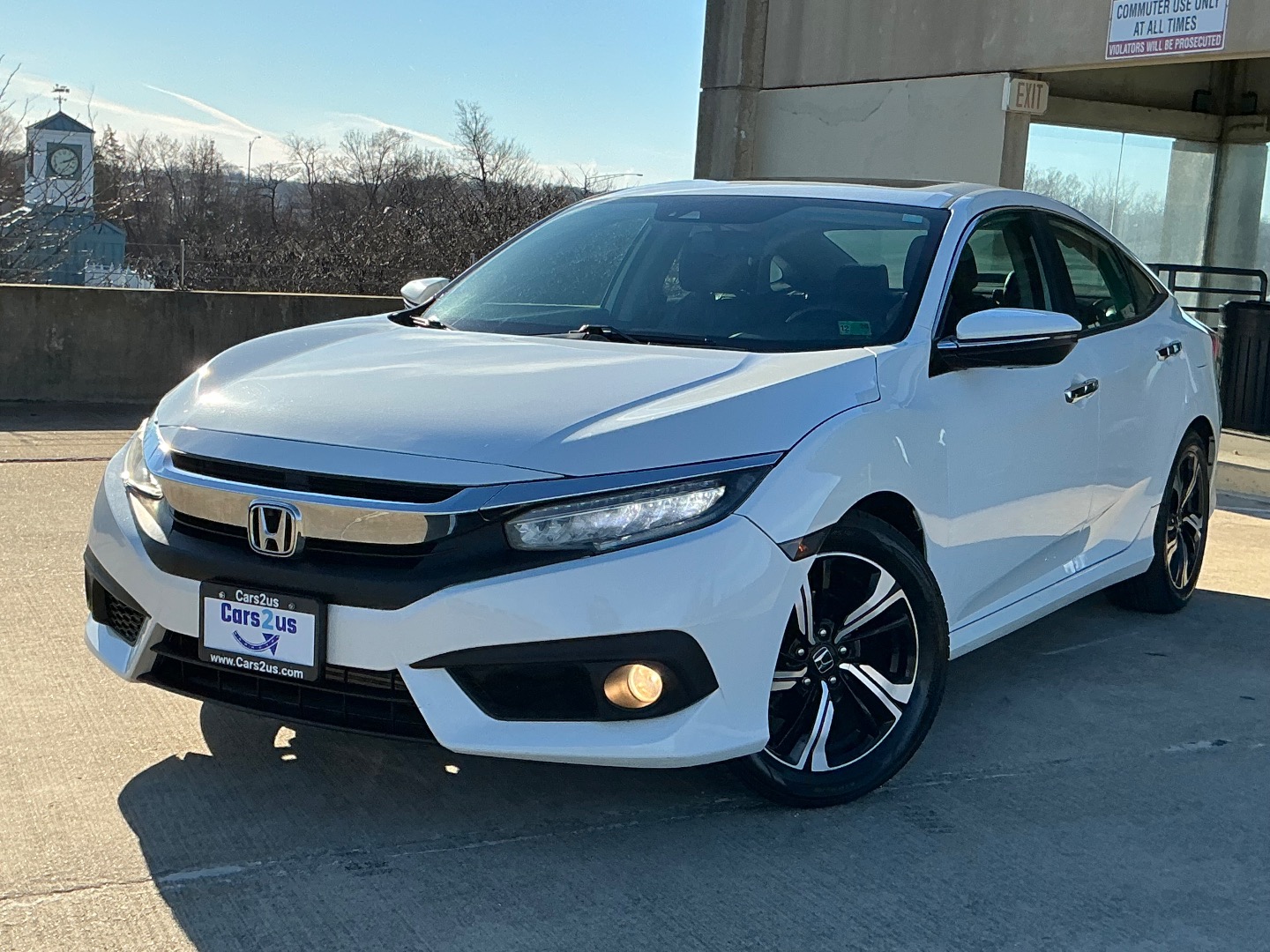 2016 Honda Civic Touring's photo