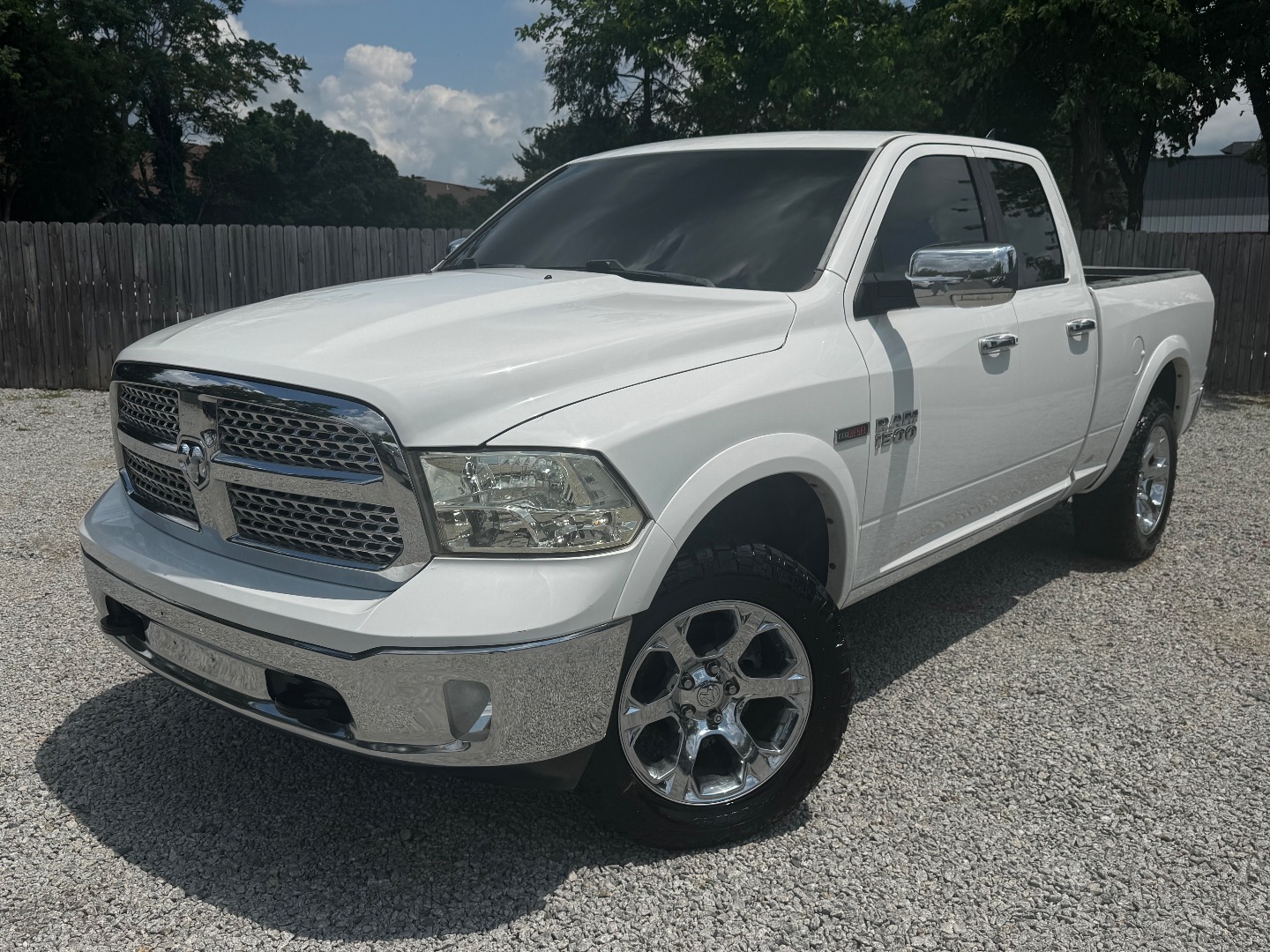 2016 RAM Ram 1500 Pickup Laramie's photo