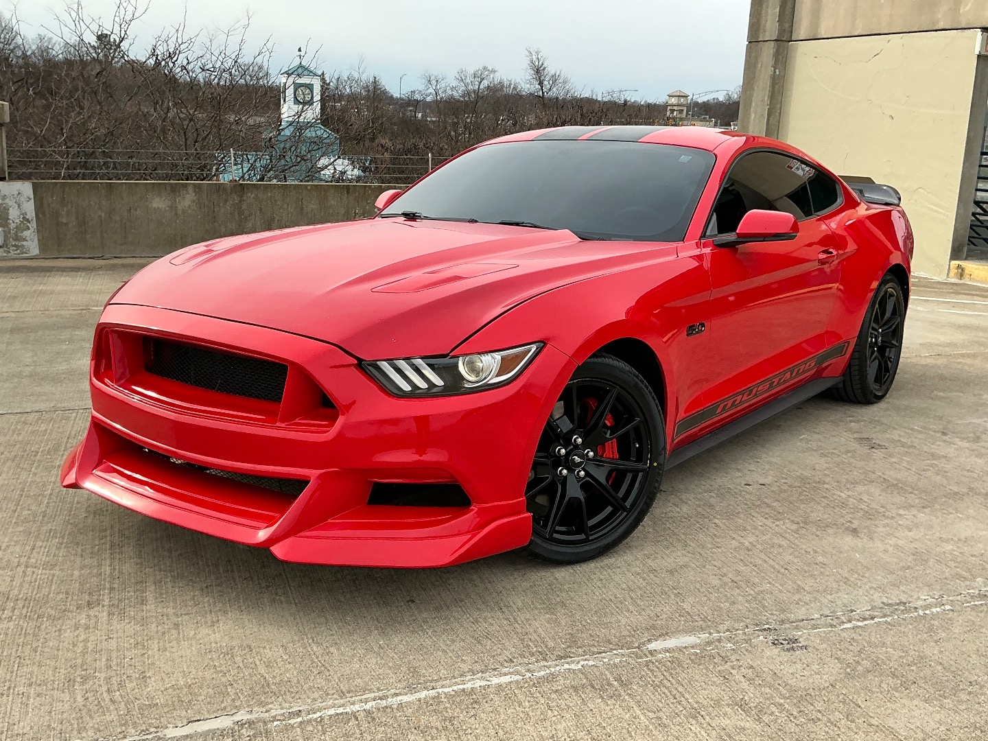 2015 Ford Mustang GT Premium's photo