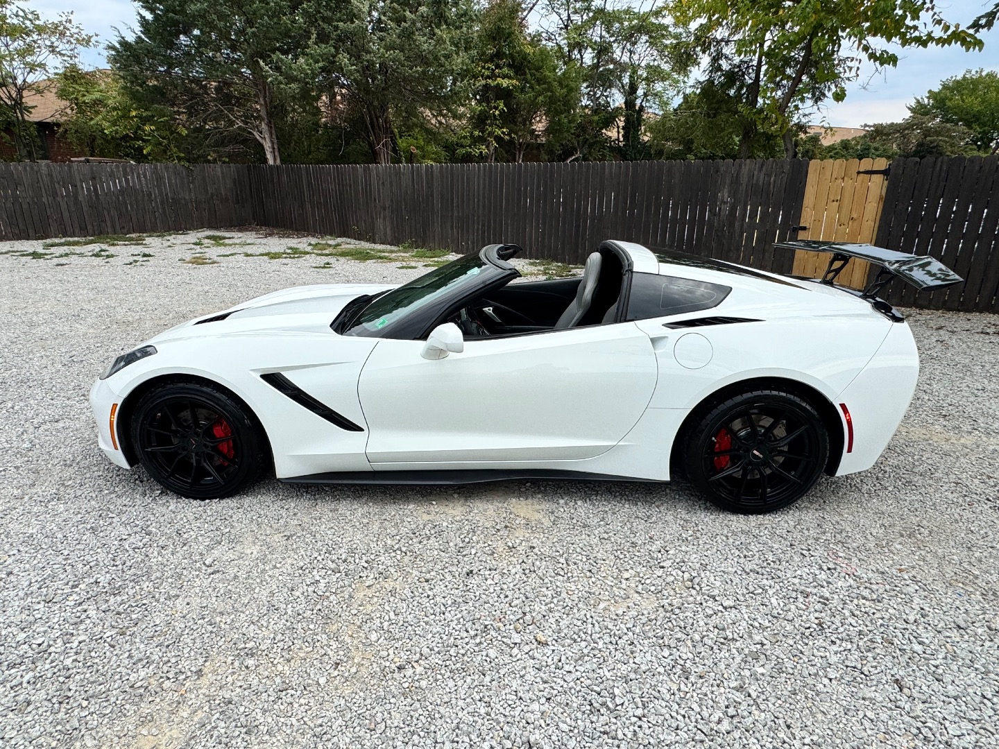 2015 Chevrolet Corvette 1LT photo 16