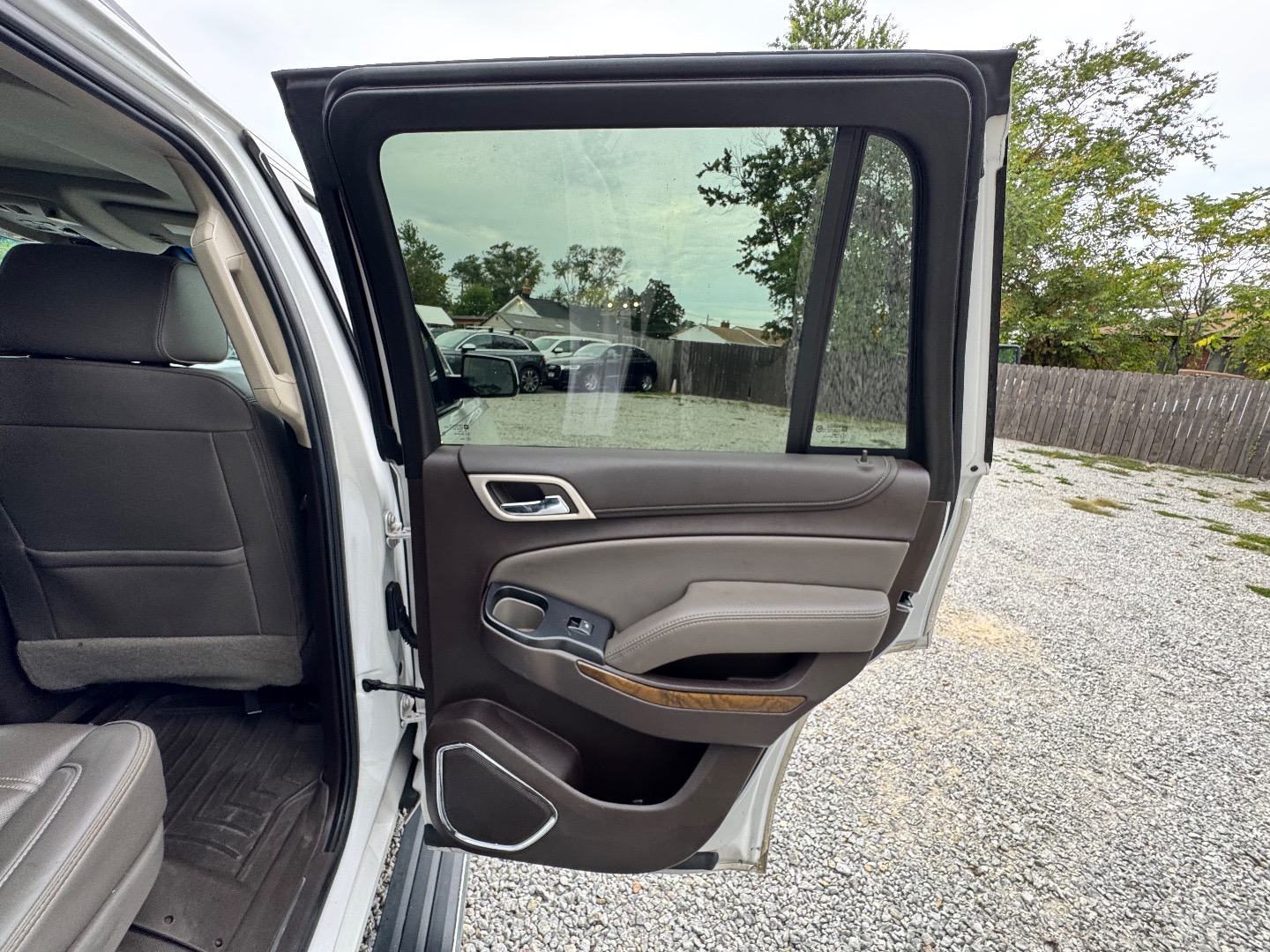 2019 Gmc Yukon Denali photo 36