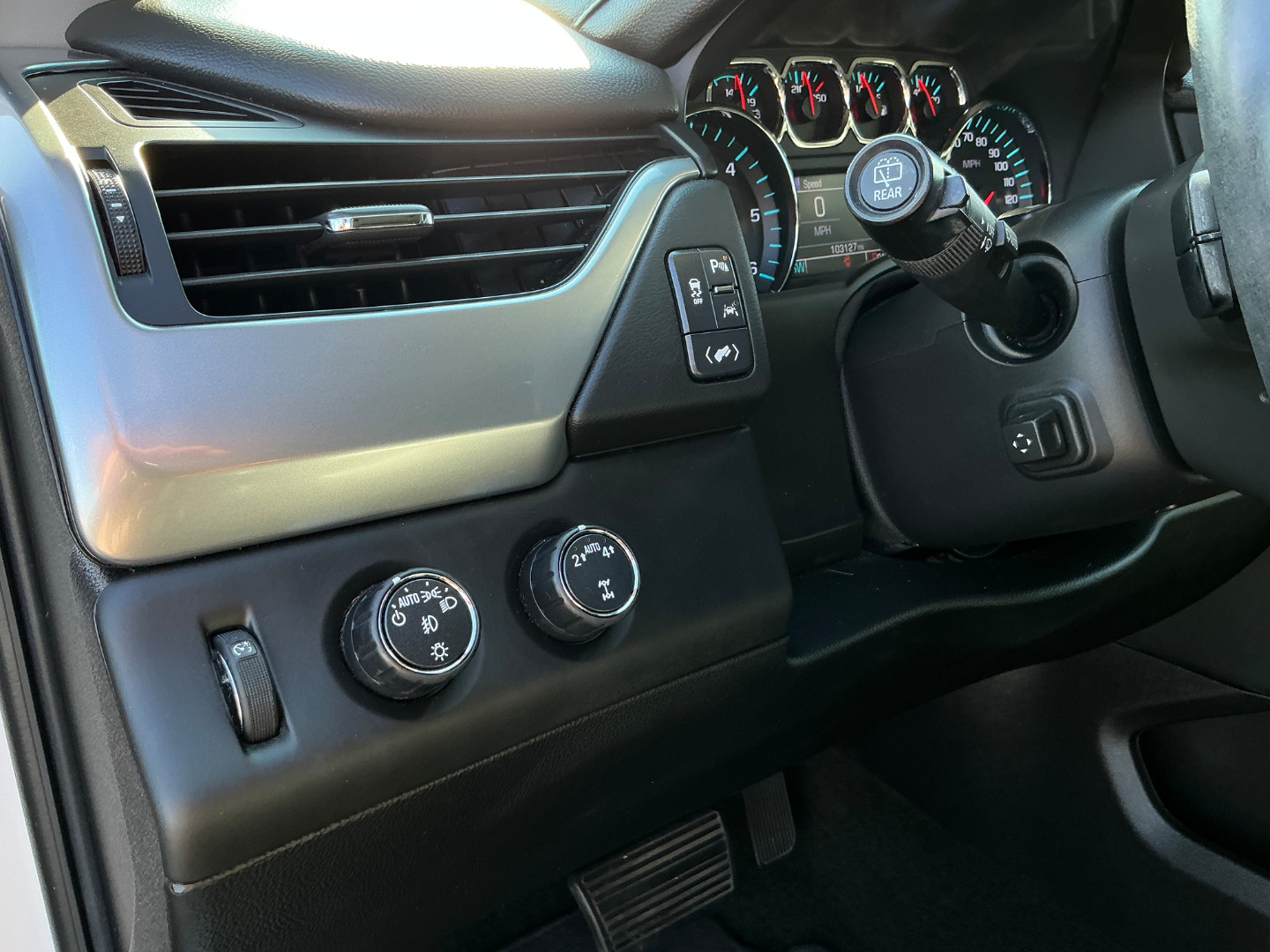 2017 Chevrolet Tahoe LT photo 21