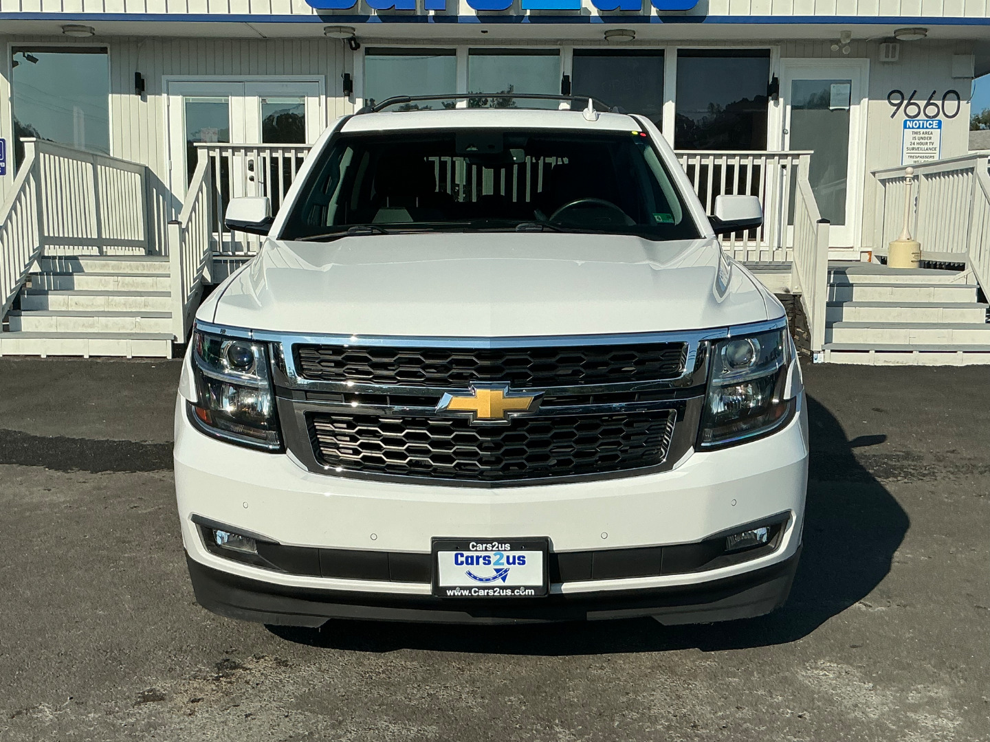 2017 Chevrolet Tahoe LT photo 6