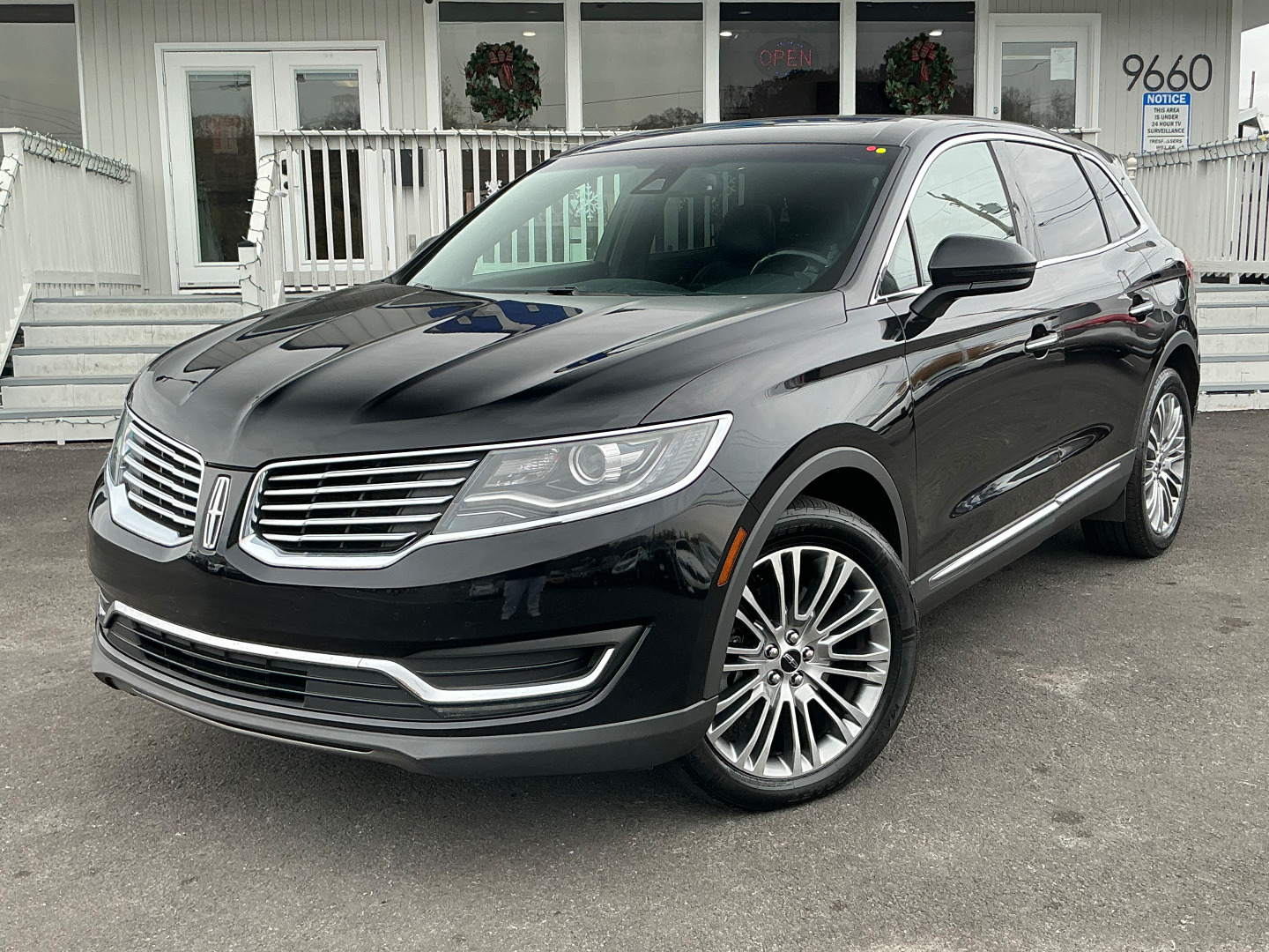 2017 Lincoln MKX Reserve's photo