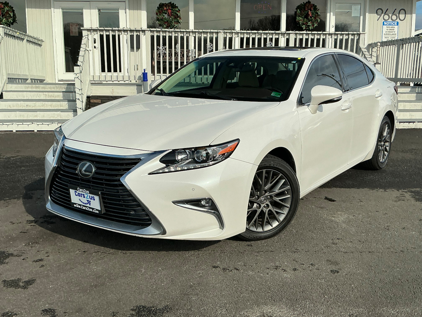 2018 Lexus ES 350's photo
