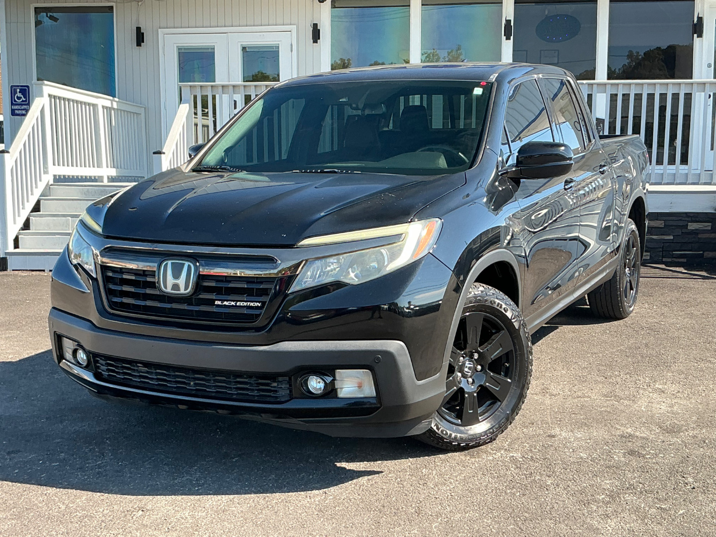 2017 Honda Ridgeline Black Edition's photo