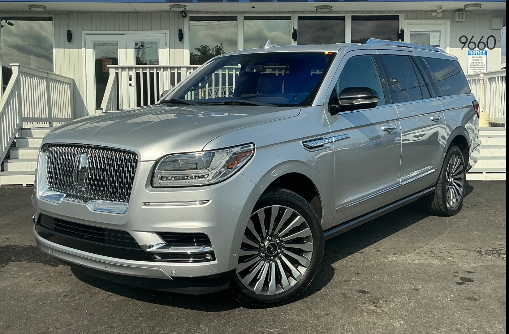 2018 Lincoln Navigator Reserve's photo