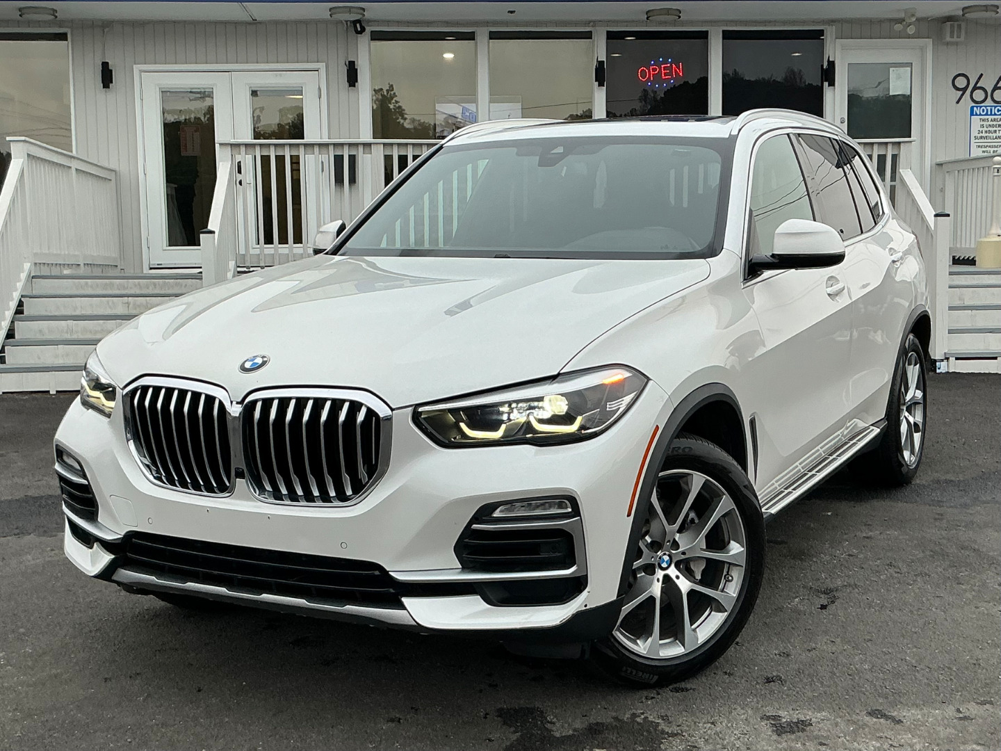 2019 BMW X5 40i's photo